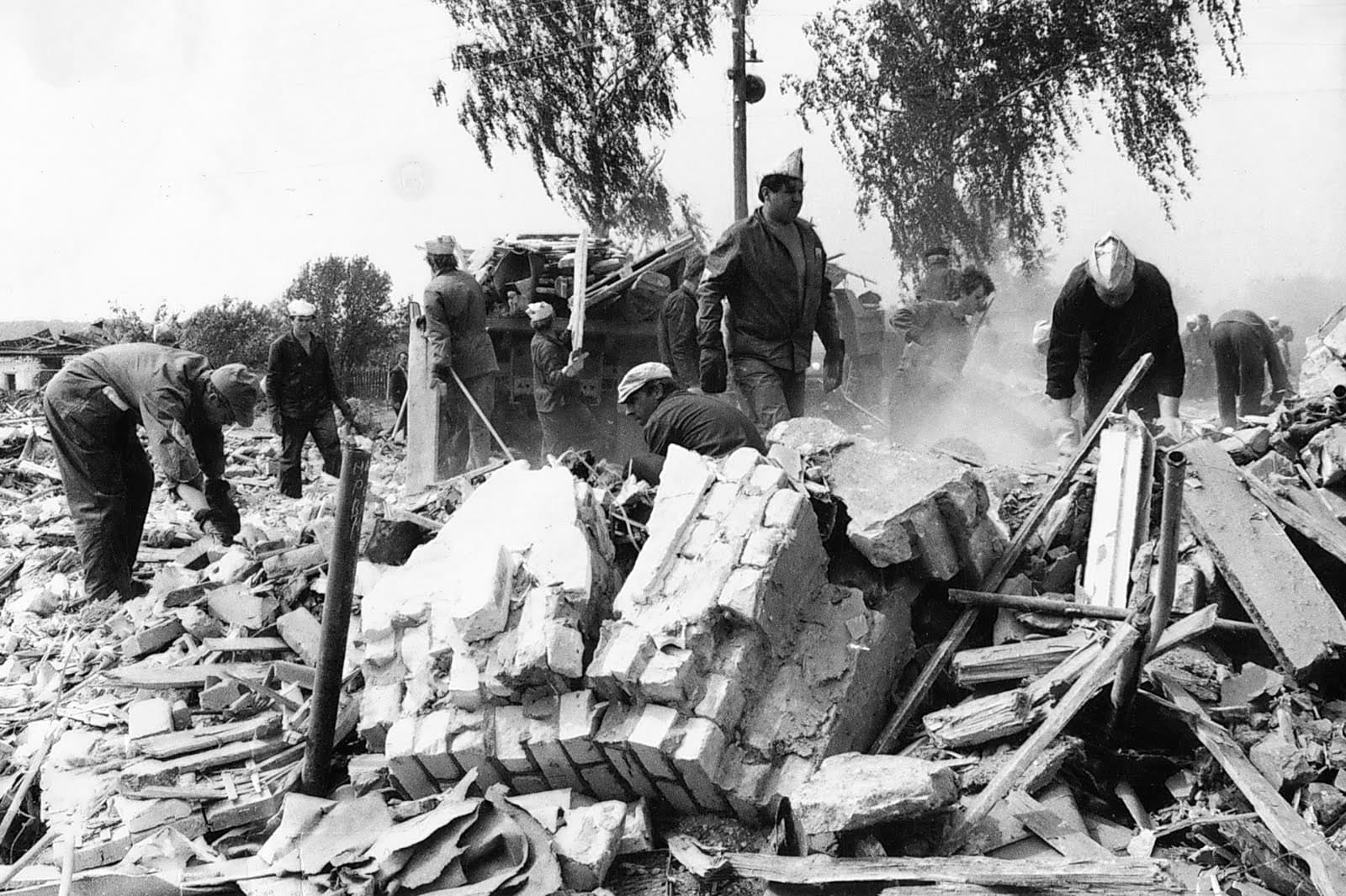 The Arzamas Train Disaster of 1988: What Caused the Deadliest Soviet Rail Explosion