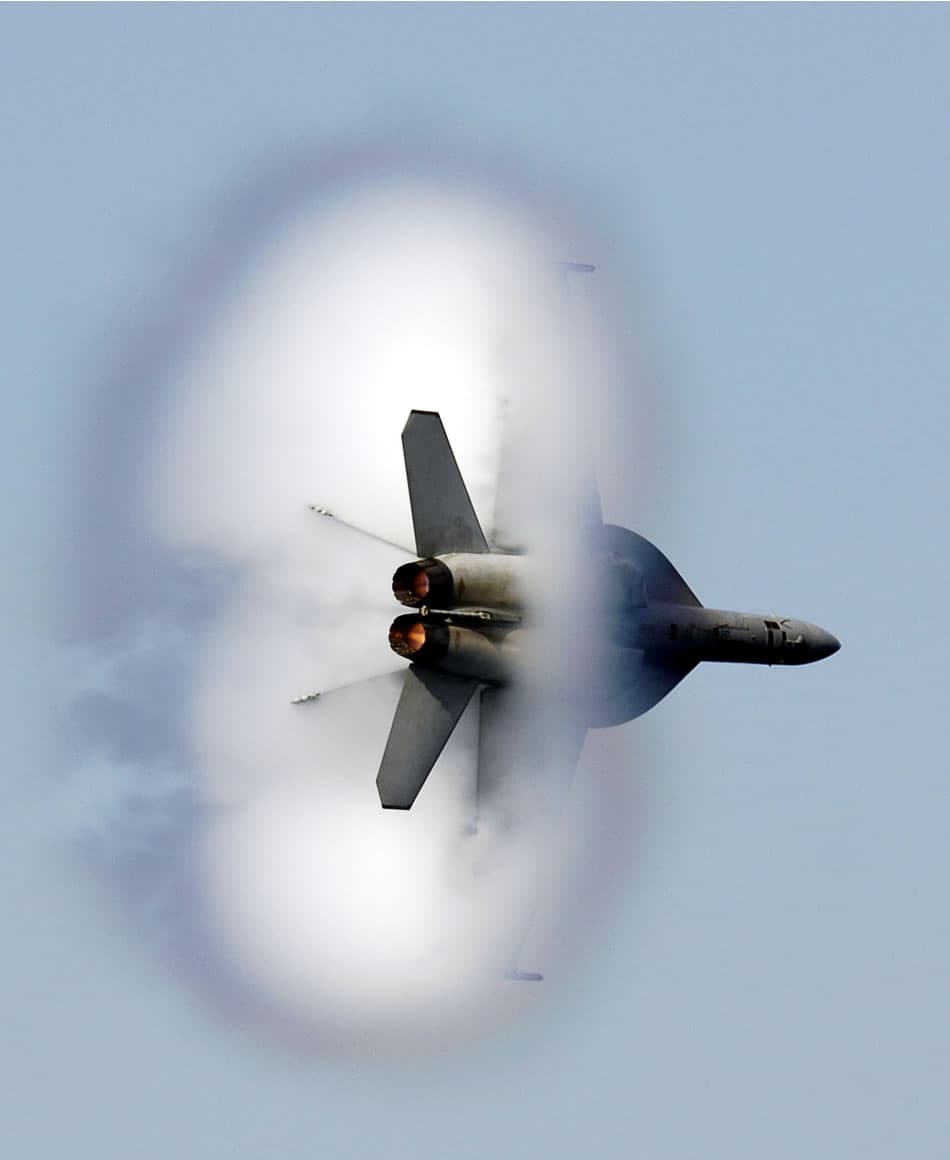 Supersonic Speed Explained: How Humans Broke the Sound Barrier