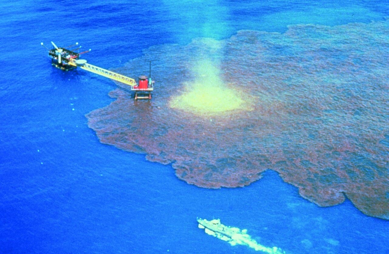 Ixtoc I Oil Spill: What Caused the Worst Accidental Spill in History?