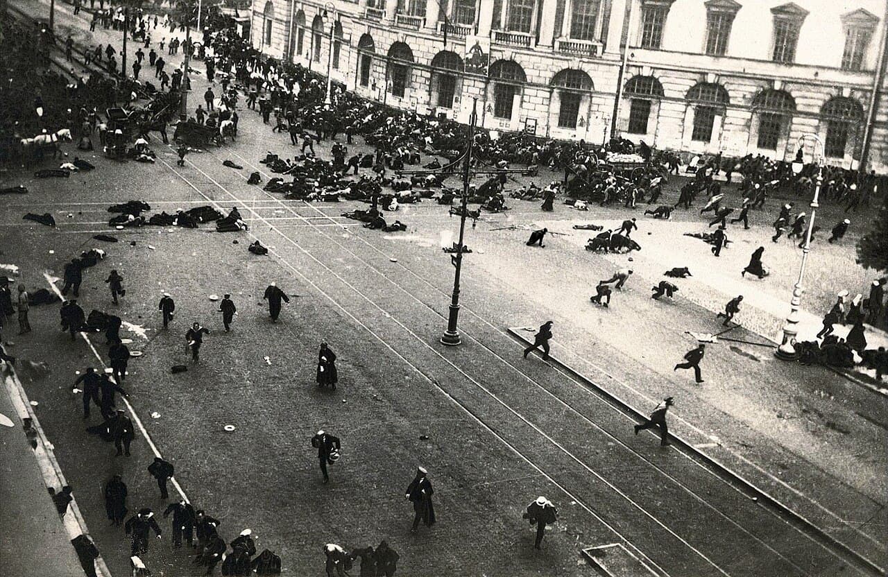 The Russian Revolution: Causes, Events, and Legacy (1917)